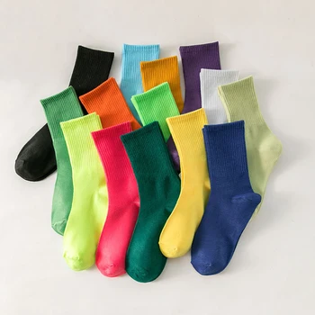 14 Paket Pamuk Çorap Kadınlar için Düz Renk Siyah Beyaz Sarı İlkbahar Yaz Sonbahar Rahat Rahat Ekip Tarzı 14 çift / takım