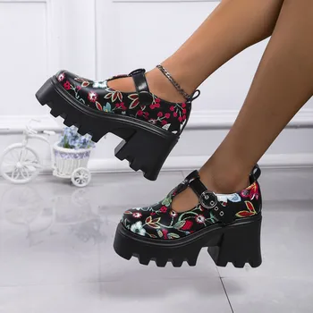 2022 Yeni Sıcak Satış kadın Toka Platformu Çiçek Mary Jane Ayakkabı Moda Rahat Punk Pompaları kadın Yaz Ayakkabı Zapatos De Mujer