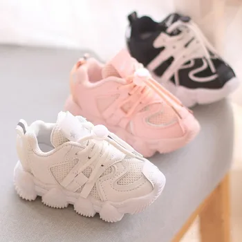 Ilkbahar Sonbahar Bebek Ayakkabıları 1-3 yaşındaki Kız Moda Ayakkabı Çocuk Nefes spor ayakkabı Baba Ayakkabı Düz Renk