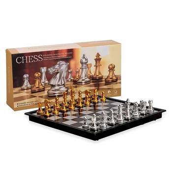 Ortaçağ Satranç Seti ile Yüksek Kaliteli Satranç Tahtası 32 Altın Gümüş Satranç Taşları Manyetik Tahta Oyunu Satranç Figürü Satranç Seti