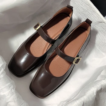 Rimocy 2022 Vintage Kare Ayak Patent deri ayakkabı Kadın Ayak Bileği Kayışı Düşük Topuk Mary Jane Ayakkabı Kadın Koyu Kahverengi Sığ Pompalar
