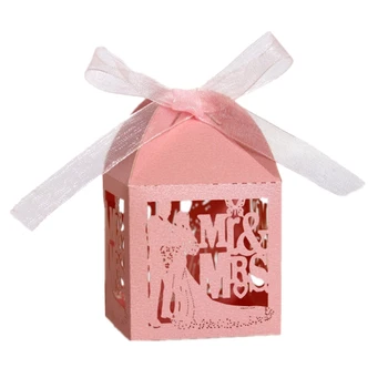 Romantik Düğün Şeker Kutusu Mektup Mr. & Mrs. Lazer Hollow Gelin Damat Küçük Kutular için Hediyeler Konuk İyilik Durumda Ambalaj Toptan