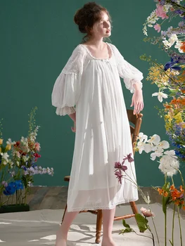 Yeni Vintage Beyaz Dantel Uzun Nightgowns Kadınlar İçin Bahar Sonbahar Bayanlar Muhteşem Prenses Gevşek Pijama Kraliyet Tatlı Gecelik